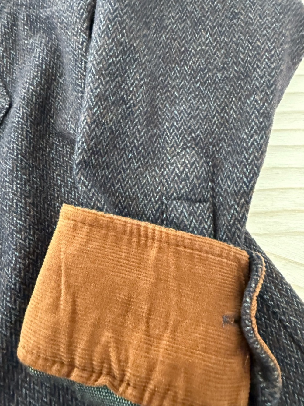 Jachs NY Men's Charcoal Herringbone Button-Down Shirt with Brown Corduroy Trim - Picture 5 of 8